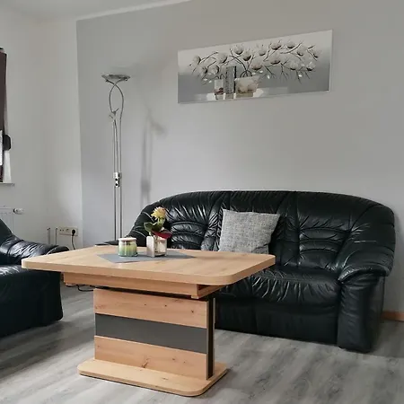 Haus Maria شقة Olmscheid