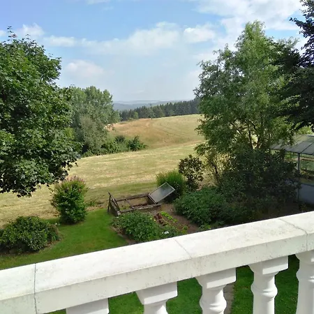 Haus Maria شقة Olmscheid